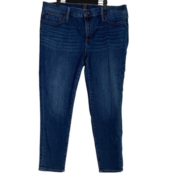 J. Crew Crop Ankle 8" Mid Rise Stretch Skinny Slimming Jean 34 Blue Dark Wash - Picture 10 of 15